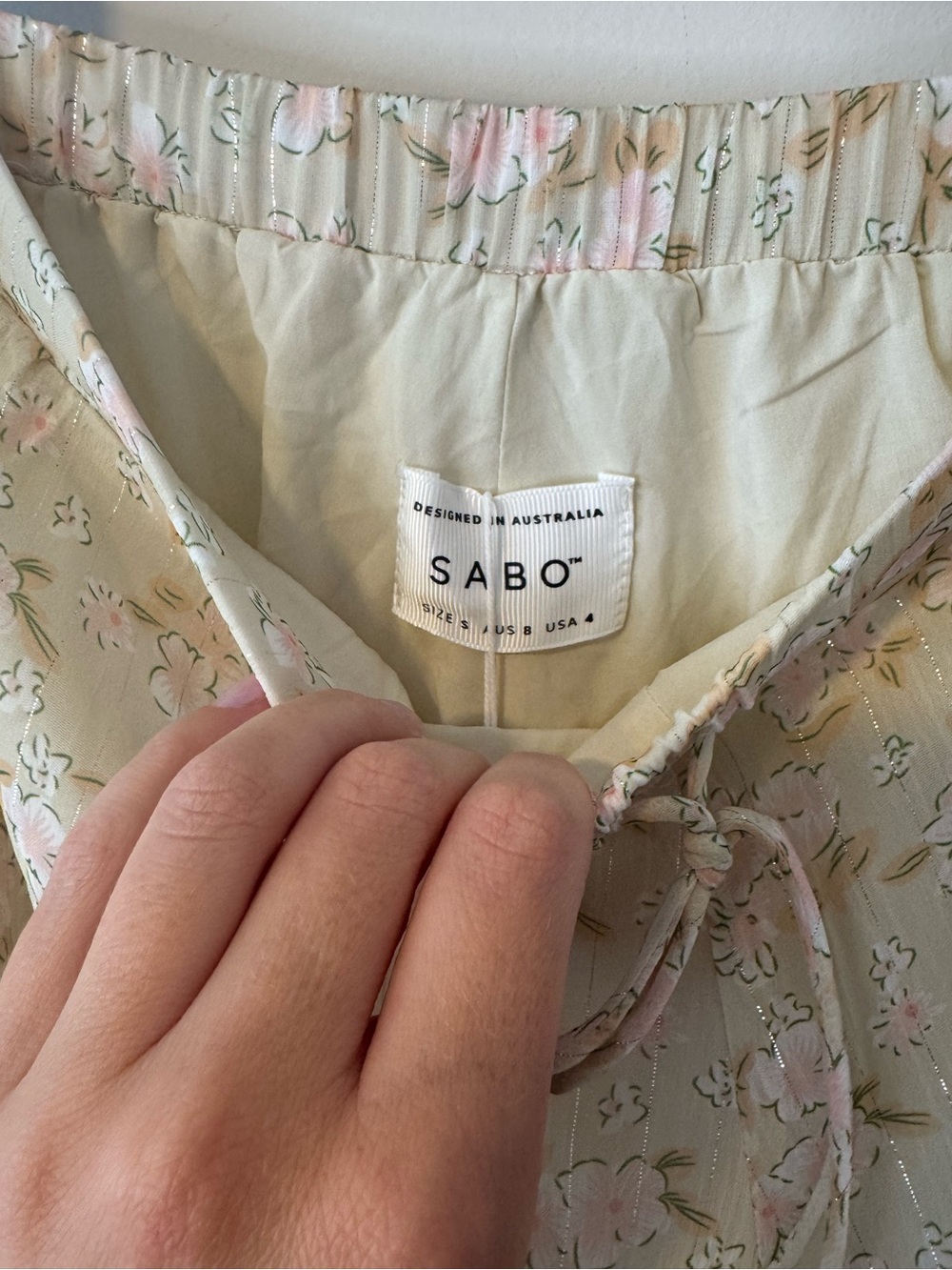 NWT SABO Skirt Kinslee Cream Floral Halter Tie Neck Short Set Small - Picture 15 of 16